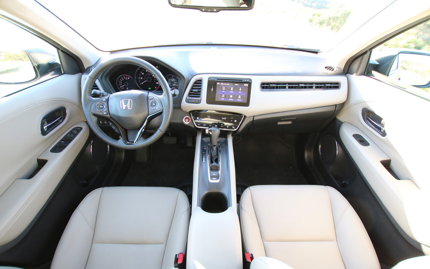 Honda vezel интерьер